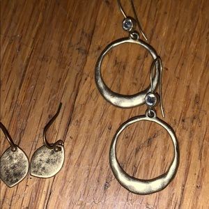 2 pairs of earrings!!